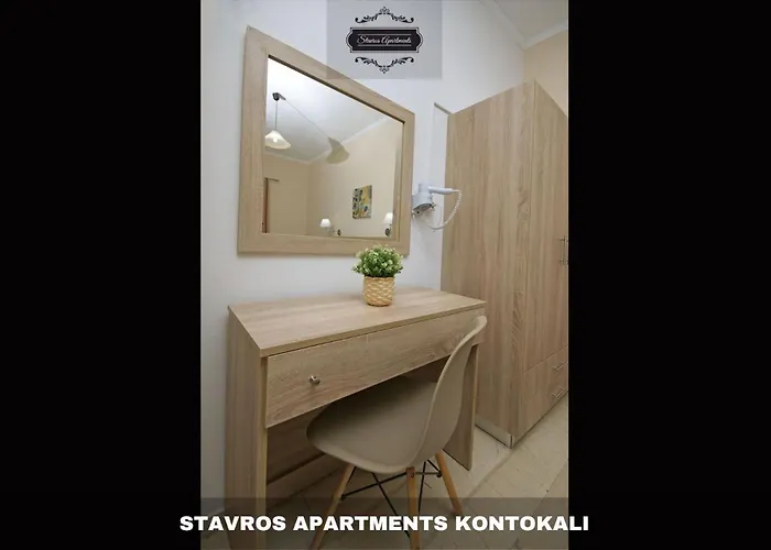 Stavros Next To Gouvia Marina 아파트호텔 콘토칼리